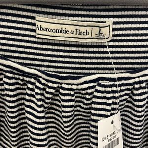 Abercrombie & Fitch black and white off the shoulder body suit